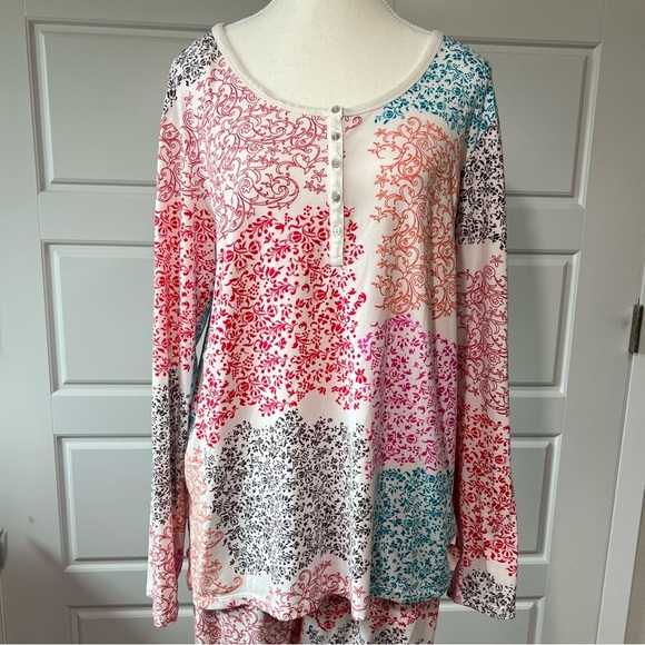 Josie Pajama Set Long Sleeve Top Pants Floral Print Loungewear Sleepwear Size XL - Picture 2 of 12